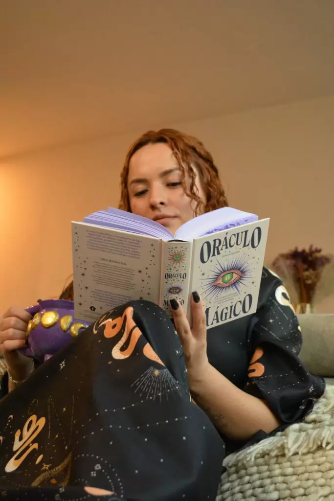 Conoce a Maga - Maga contacto sabiduria de luna llena