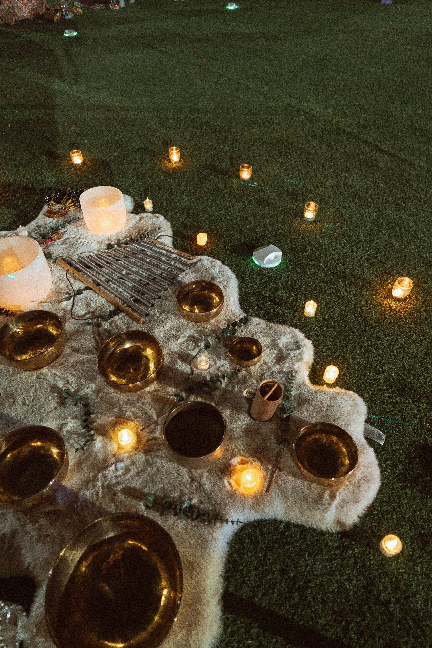 Blog de Sabiduría de Luna Llena - que es un blessing way Rituales holísticos con Cuencos tibetanos sonoterapia empresarial